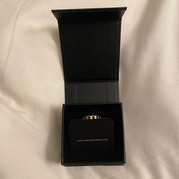 Mid size curb chain ring - Picture 2 of 5